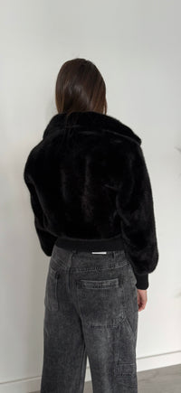 PELLICCIA CROP NERA