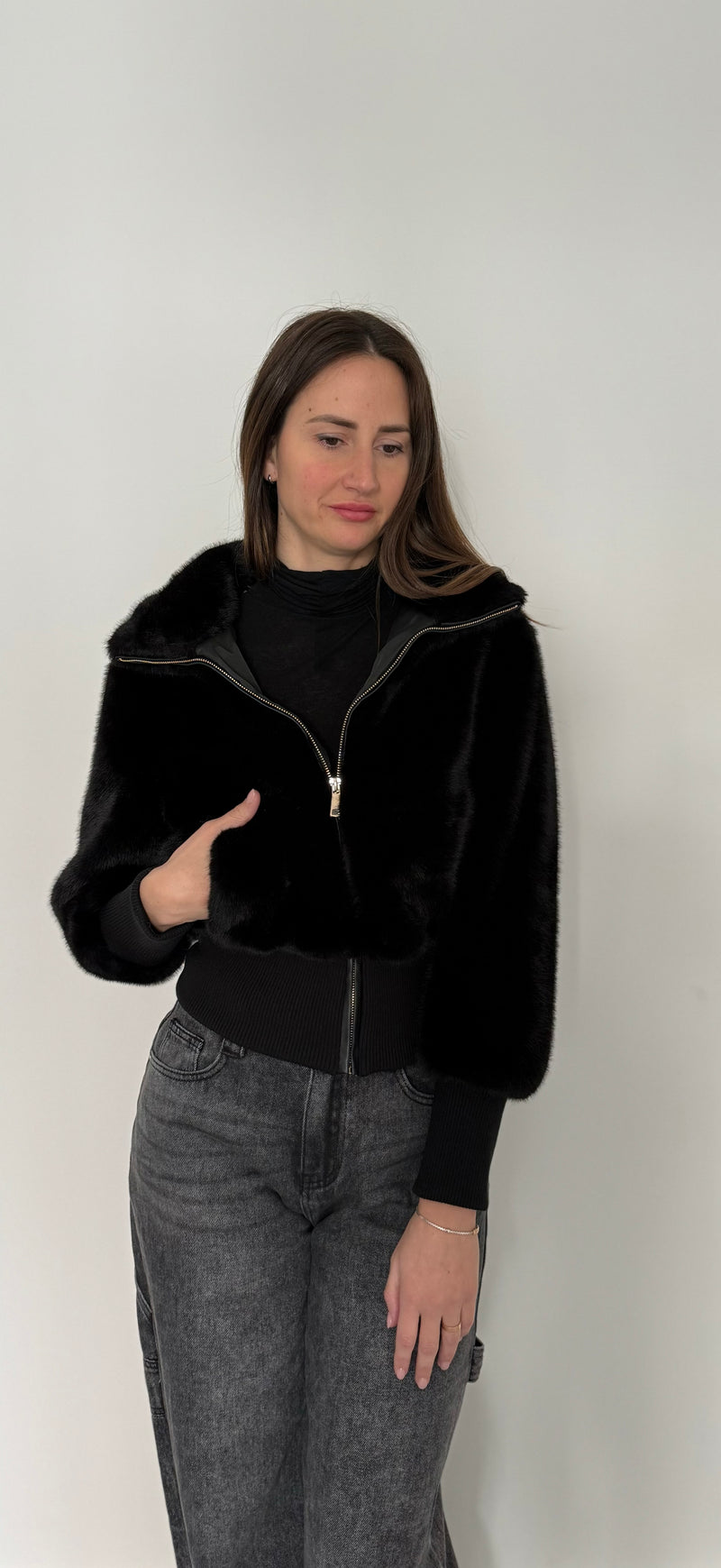 PELLICCIA CROP NERA