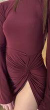 VESTITO CON SPACCO