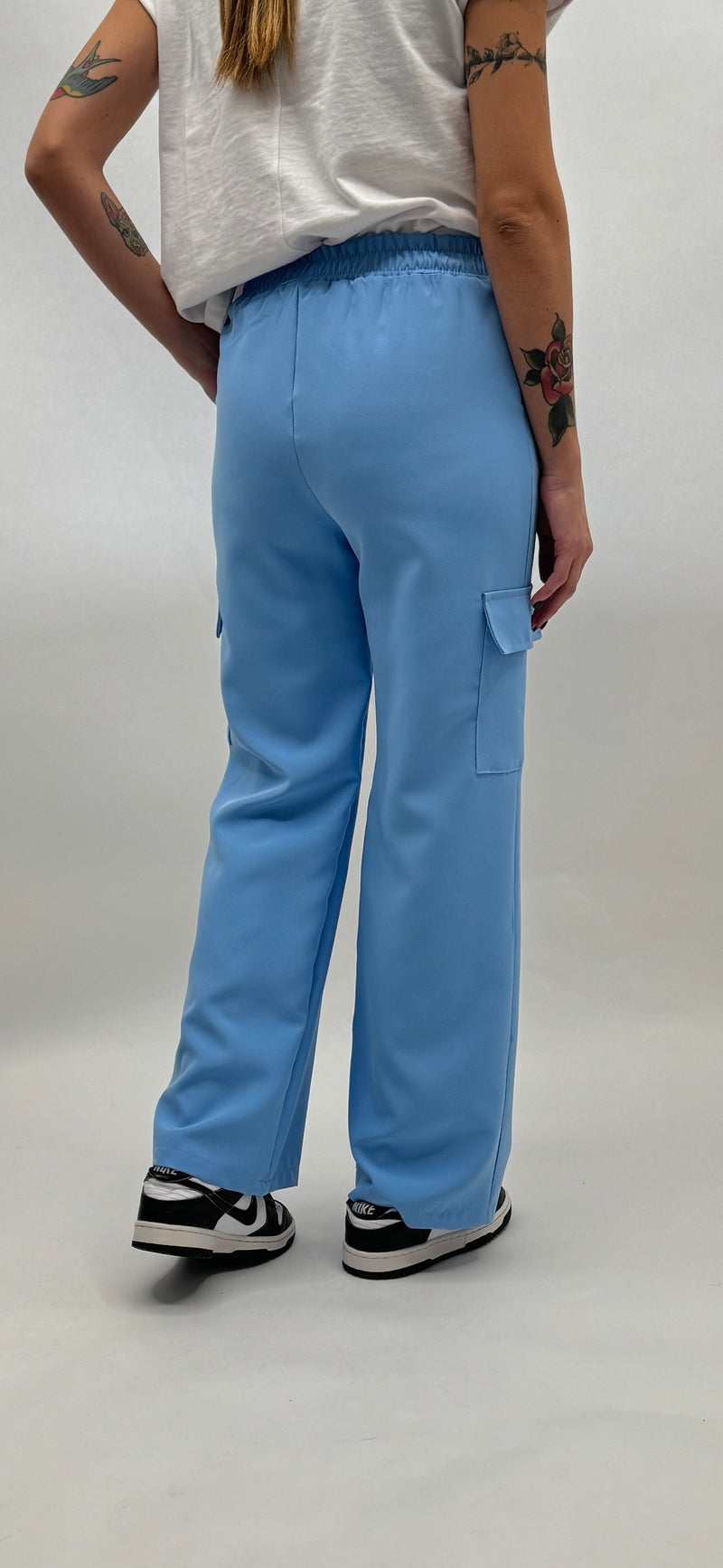 PANTALONE CON TASCHE  azzurro
